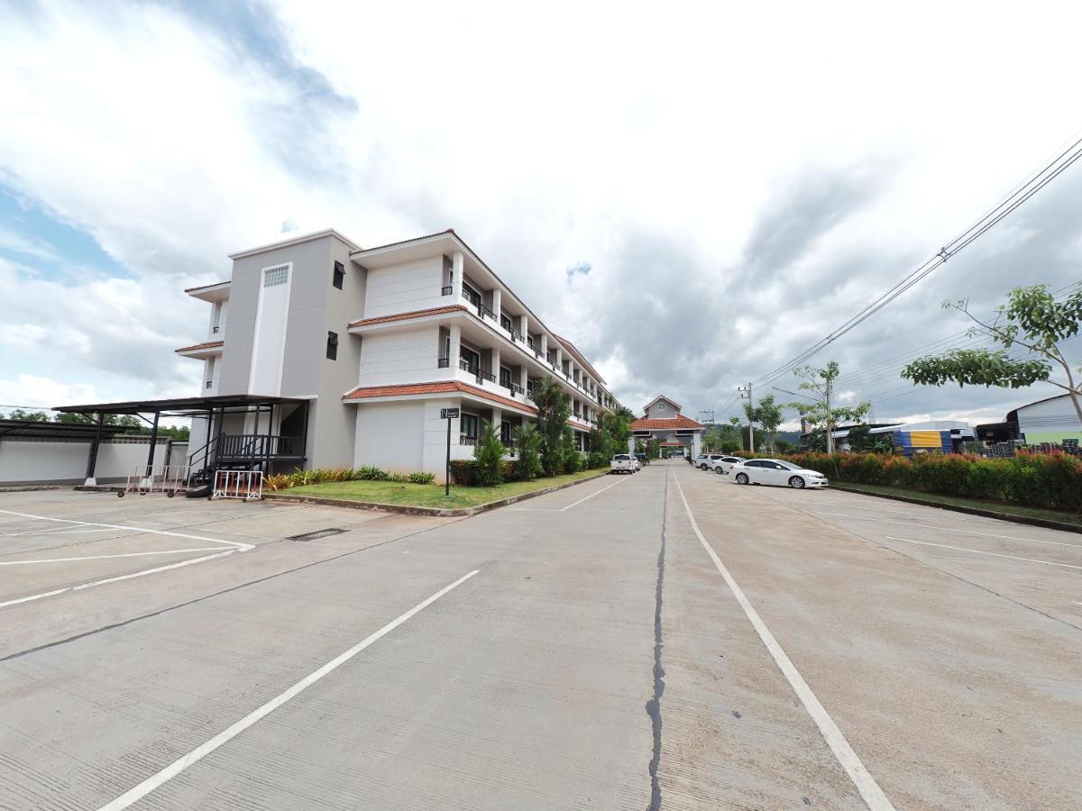 Nipa Garden Hotel Surat Thani Exteriör bild